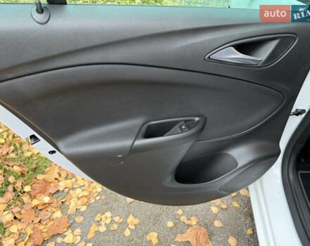 Белый Опель Астра, объемом двигателя 1.5 л и пробегом 196 тыс. км за 12400 $, фото 40 на Automoto.ua