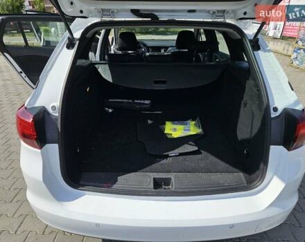 Белый Опель Астра, объемом двигателя 1.5 л и пробегом 100 тыс. км за 14500 $, фото 4 на Automoto.ua