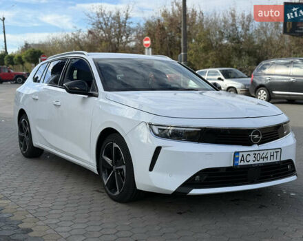 Белый Опель Астра, объемом двигателя 1.5 л и пробегом 23 тыс. км за 20499 $, фото 1 на Automoto.ua