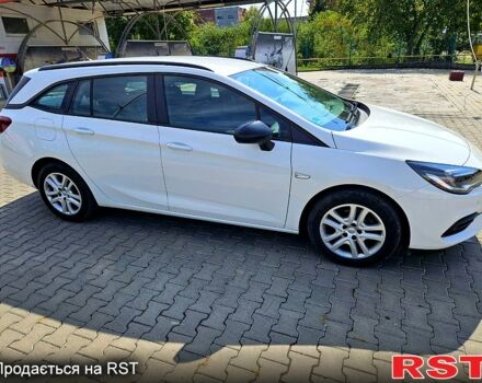 Белый Опель Астра, объемом двигателя 1.5 л и пробегом 100 тыс. км за 14500 $, фото 1 на Automoto.ua