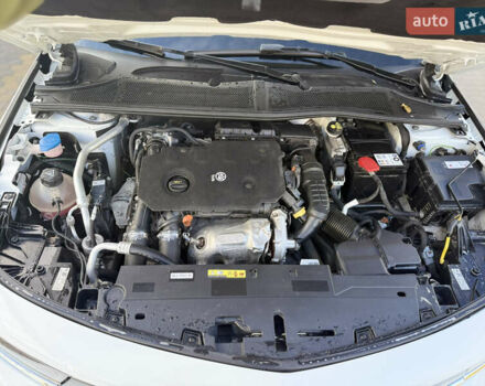 Белый Опель Астра, объемом двигателя 1.5 л и пробегом 23 тыс. км за 20499 $, фото 21 на Automoto.ua