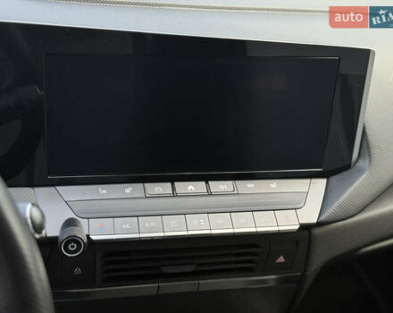 Белый Опель Астра, объемом двигателя 1.5 л и пробегом 23 тыс. км за 20499 $, фото 19 на Automoto.ua