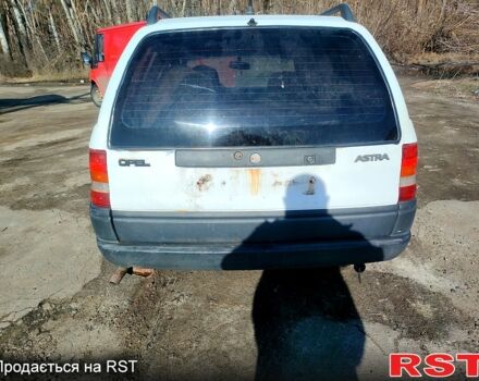 Білий Опель Астра, об'ємом двигуна 1.4 л та пробігом 0 тис. км за 300 $, фото 1 на Automoto.ua