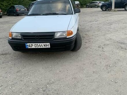 Білий Опель Астра, об'ємом двигуна 1.4 л та пробігом 280 тис. км за 1800 $, фото 1 на Automoto.ua