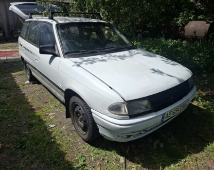 Белый Опель Астра, объемом двигателя 1.4 л и пробегом 111 тыс. км за 1450 $, фото 1 на Automoto.ua