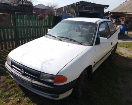 Белый Опель Астра, объемом двигателя 0 л и пробегом 100 тыс. км за 900 $, фото 1 на Automoto.ua