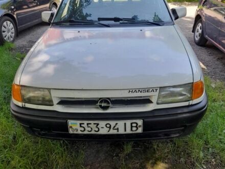 Опель Астра 1994 в Калуше на Automoto.ua Белый Опель Астра, объемом двигателя 1.4 л и пробегом 430 тыс. км за 1000 $, фото 1 на Automoto.ua