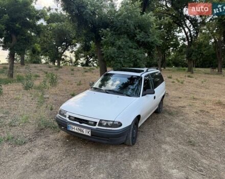 Білий Опель Астра, об'ємом двигуна 1.6 л та пробігом 290 тис. км за 3000 $, фото 1 на Automoto.ua