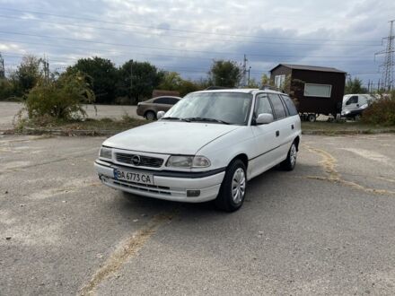 Опель Астра 1995 в Запорожье на Automoto.ua Белый Опель Астра, объемом двигателя 0 л и пробегом 350 тыс. км за 1000 $, фото 1 на Automoto.ua