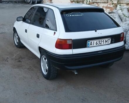 Белый Опель Астра, объемом двигателя 1.8 л и пробегом 250 тыс. км за 1500 $, фото 1 на Automoto.ua