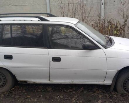 Білий Опель Астра, об'ємом двигуна 1.7 л та пробігом 300 тис. км за 1000 $, фото 1 на Automoto.ua