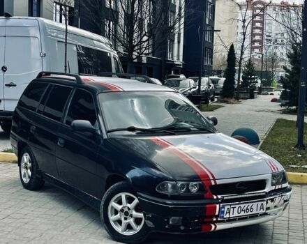 Белый Опель Астра, объемом двигателя 1.6 л и пробегом 123 тыс. км за 899 $, фото 1 на Automoto.ua