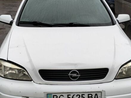 Белый Опель Астра, объемом двигателя 1.6 л и пробегом 300 тыс. км за 1300 $, фото 1 на Automoto.ua