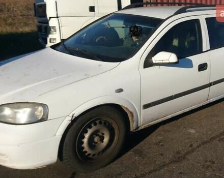 Белый Опель Астра, объемом двигателя 1.6 л и пробегом 392 тыс. км за 2500 $, фото 1 на Automoto.ua