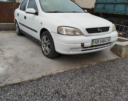 Белый Опель Астра, объемом двигателя 1.8 л и пробегом 217 тыс. км за 1700 $, фото 1 на Automoto.ua