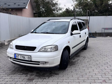 Белый Опель Астра, объемом двигателя 1.8 л и пробегом 280 тыс. км за 2750 $, фото 1 на Automoto.ua