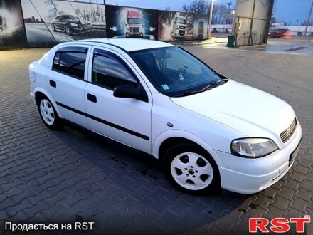 Білий Опель Астра, об'ємом двигуна 2 л та пробігом 239 тис. км за 3000 $, фото 1 на Automoto.ua