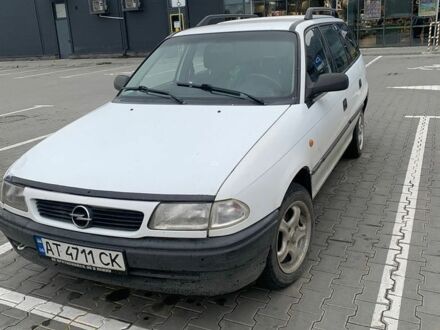 Білий Опель Астра, об'ємом двигуна 1.4 л та пробігом 350 тис. км за 1250 $, фото 1 на Automoto.ua