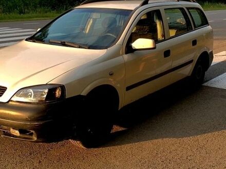 Білий Опель Астра, об'ємом двигуна 1.39 л та пробігом 330 тис. км за 1800 $, фото 1 на Automoto.ua