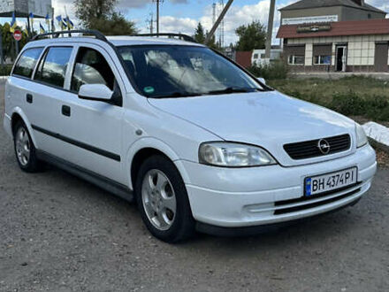 Білий Опель Астра, об'ємом двигуна 1.6 л та пробігом 300 тис. км за 3700 $, фото 1 на Automoto.ua