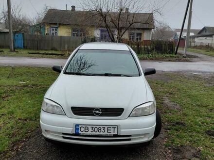 Белый Опель Астра, объемом двигателя 1.6 л и пробегом 285 тыс. км за 3000 $, фото 1 на Automoto.ua