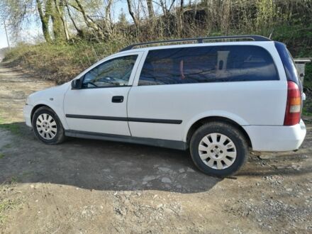 Белый Опель Астра, объемом двигателя 0 л и пробегом 310 тыс. км за 2200 $, фото 1 на Automoto.ua