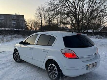 Белый Опель Астра, объемом двигателя 1.6 л и пробегом 250 тыс. км за 4200 $, фото 1 на Automoto.ua