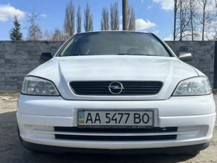 Білий Опель Астра, об'ємом двигуна 1.4 л та пробігом 258 тис. км за 3650 $, фото 1 на Automoto.ua