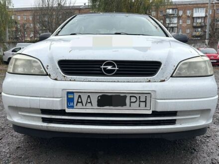 Белый Опель Астра, объемом двигателя 1.4 л и пробегом 304 тыс. км за 3500 $, фото 1 на Automoto.ua