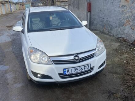 Белый Опель Астра, объемом двигателя 1.9 л и пробегом 224 тыс. км за 4700 $, фото 1 на Automoto.ua