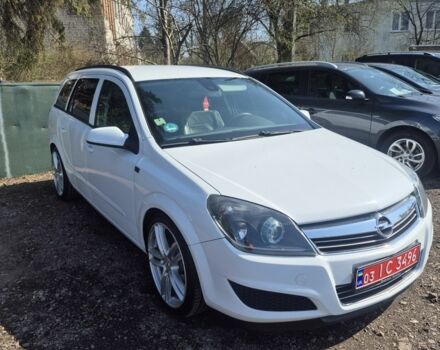 Білий Опель Астра, об'ємом двигуна 1.6 л та пробігом 198 тис. км за 4400 $, фото 1 на Automoto.ua