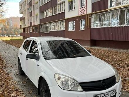 Белый Опель Астра, объемом двигателя 1.4 л и пробегом 286 тыс. км за 4500 $, фото 1 на Automoto.ua