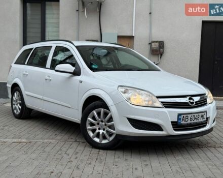 Белый Опель Астра, объемом двигателя 1.8 л и пробегом 172 тыс. км за 5950 $, фото 1 на Automoto.ua