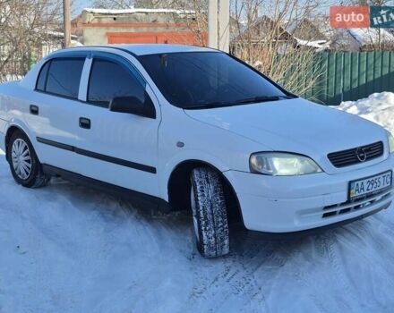 Білий Опель Астра, об'ємом двигуна 1.4 л та пробігом 219 тис. км за 3800 $, фото 1 на Automoto.ua