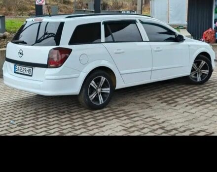 Белый Опель Астра, объемом двигателя 1.6 л и пробегом 280 тыс. км за 4100 $, фото 1 на Automoto.ua