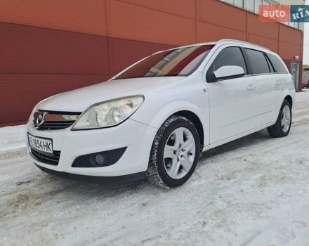 Белый Опель Астра, объемом двигателя 1.6 л и пробегом 285 тыс. км за 5150 $, фото 1 на Automoto.ua