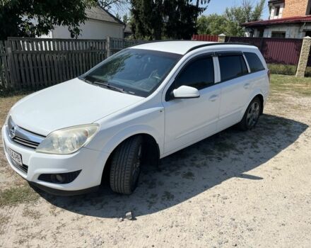 Белый Опель Астра, объемом двигателя 1.9 л и пробегом 230 тыс. км за 5800 $, фото 1 на Automoto.ua
