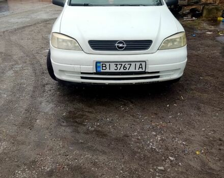 Белый Опель Астра, объемом двигателя 1.4 л и пробегом 296 тыс. км за 3200 $, фото 1 на Automoto.ua