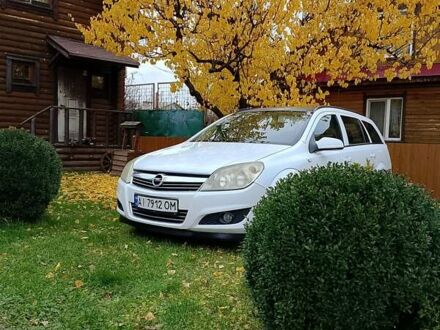 Белый Опель Астра, объемом двигателя 1.7 л и пробегом 250 тыс. км за 5100 $, фото 1 на Automoto.ua
