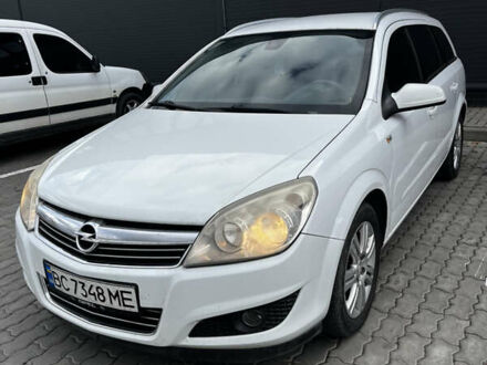 Опель Астра 2008 в Трускавце на Automoto.ua Белый Опель Астра, объемом двигателя 1.7 л и пробегом 287 тыс. км за 5650 $, фото 1 на Automoto.ua