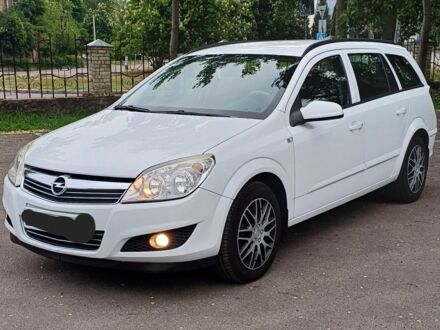 Белый Опель Астра, объемом двигателя 0 л и пробегом 155 тыс. км за 5299 $, фото 1 на Automoto.ua