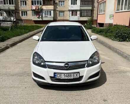 Белый Опель Астра, объемом двигателя 1.3 л и пробегом 378 тыс. км за 3850 $, фото 1 на Automoto.ua