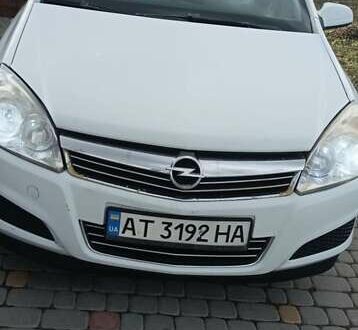 Белый Опель Астра, объемом двигателя 1.7 л и пробегом 267 тыс. км за 4700 $, фото 1 на Automoto.ua