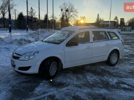 Белый Опель Астра, объемом двигателя 1.6 л и пробегом 292 тыс. км за 4800 $, фото 1 на Automoto.ua