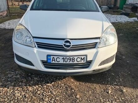 Белый Опель Астра, объемом двигателя 1.6 л и пробегом 191 тыс. км за 5900 $, фото 1 на Automoto.ua