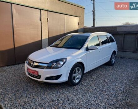 Белый Опель Астра, объемом двигателя 1.6 л и пробегом 217 тыс. км за 5990 $, фото 1 на Automoto.ua