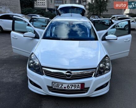 Белый Опель Астра, объемом двигателя 1.8 л и пробегом 172 тыс. км за 6200 $, фото 1 на Automoto.ua