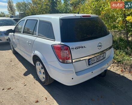 Белый Опель Астра, объемом двигателя 1.8 л и пробегом 201 тыс. км за 6100 $, фото 1 на Automoto.ua