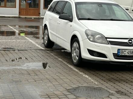 Белый Опель Астра, объемом двигателя 1.7 л и пробегом 295 тыс. км за 4500 $, фото 1 на Automoto.ua