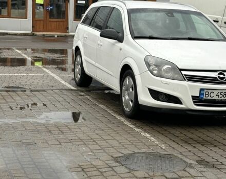 Белый Опель Астра, объемом двигателя 1.7 л и пробегом 295 тыс. км за 4500 $, фото 1 на Automoto.ua